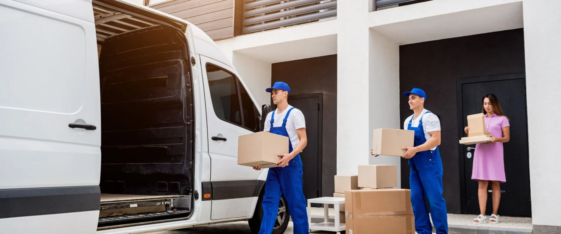 A Guide to Moving in High-Rise Buildings: Tips for Apartment Dwellers